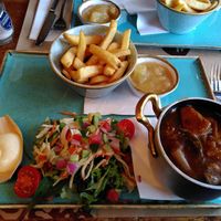 "zuurvlees" van Jackfruit at Grand Café D'n Ingel in Maastricht