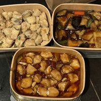 🇨🇳 🥡 CHINESE TAKEAWAY TONIGHT 🥡 🇨🇳

Check last pic to see the full list of what I ordered 🖊🗒🖊  at Tofu Vegan - Golders Green in North West London