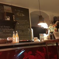 Theke at Falscher Hase in Dresden