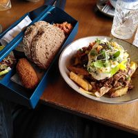 From left: worker's lunch, stew and ice tea at Eetbar De Wagon in Tilburg