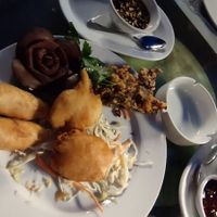 The 3 appetizers of the vegan menu with hot -, sweet - and eggplant sauce, it was 4 pieces each, took a picture after we had some already at Taipei Town in Ayia Napa