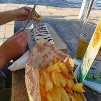 Wrap was veggie, had feta in, but my veggie friend said it was good at Famous Beach Bar & Grill in Zadar