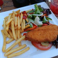 Vegan burger at Ma Nolan's Irish Pub in Nice