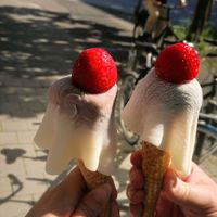 Eis mit Mochi-Teig at YUEYE in Kiel