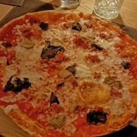 Pizza sottobosco vegana at Pizzeria Daniela in Montebelluna