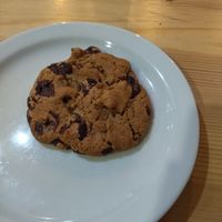Galleta de chocolate y nueces at RootGasteiz in Vitoria Gasteiz