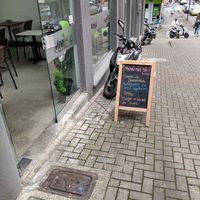 Menu of the day on chalkboard at MONIMEZ in Pereira