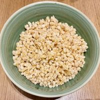 Pearl barely  at Flow in Dubai