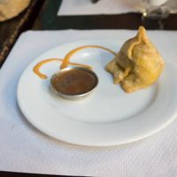 Samosa filled with potatoes at Veggie Garden - Dels Angels in Barcelona