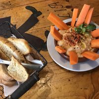Hummus & bread  at Veggie Garden - Dels Angels in Barcelona