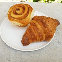 Cinnamon roll and croissant at Collective Bakery in Zurich