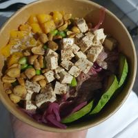 Bowl with tofu at Natur Poke - Palma in Mallorca