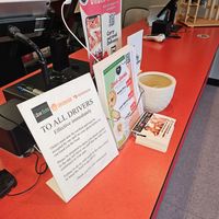 Cash at MAC Pizza & Wings in Richmond