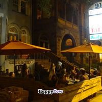Patio at night at Ipanema in Richmond