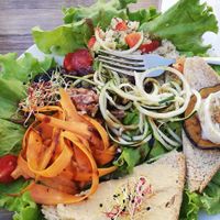  at Le Shanti in Dijon