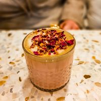 Pink Matcha Latte at Yollie - the Popice Café in Karlsruhe