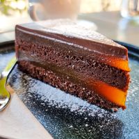 Vegane Zotter Sachertorte at Yamm in Vienna