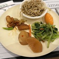Buffet   at Minder Vegetarian 明德素食 - Q Square Mall in Taipei