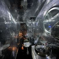 If you needed another reason to come here, they’ve got the best toilet I’ve ever seen! #Veganuary at Garage Sale in Phnom Penh