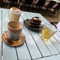 Het chocolade sinaasappeltaart(je) is vegan & echt zalig 😀 at Thuis Bij Fien in Wijchen