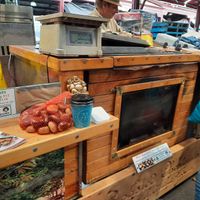 Bring cash at Roasted Chestnuts in Melbourne