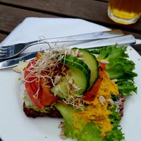 Dark bread with vegetables at Kaffestugan Alunbruket in Broesarp
