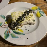 lemon cake at Mariposas in Marseille