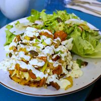 Potato pancakes w/cauliflower at Mariposas in Marseille