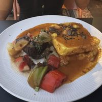 Tofu and vegetables  at Mariposas in Marseille