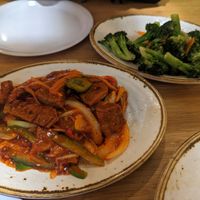 Mock chicken in sichuan chilli sauce, stir fried broccoli in garlic sauce at Bamboo Inn in North West London