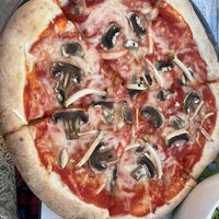 Mushroom pizza 😍 also vegan condiments like mayo!  at Florence Cafe in Benalmadena