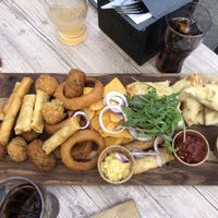 Vega luxe borrelplank   at Ijssalon La Dolce in Stadskanaal