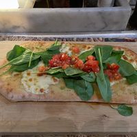 Pizza thingy with tomatoes, pesto and spinach  at Vapiano - Constantinstraße in Cologne