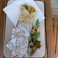 Nugget-Dürum mit selbstgebackenem Brot 5,50€  at Ali's Falafel in Kiel