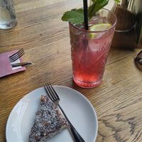 Homemade date pie and Pinkyrose Lemon & Rose lemonade at Hortus Grand Cafe in Leiden