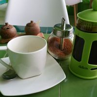 coffee plunger for one at Akar Cafe in Lovina