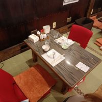 Traditional Japanese low table but also bar seats at Heianraku in Takayama