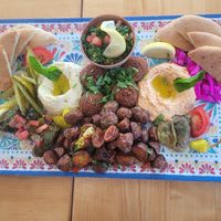 Vegan plate for 2 at Kaslik in Kazimierz Dolny