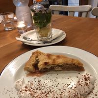 Apple pie at EmmaPea Vegan Food and Bar in Berlin