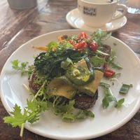 Broodje gegrilde groente   at Huszár in Delft