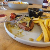 rare-medium cooked vegan steak at Hare on the Green in Huntingdon