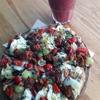 Smoothie and pizza at Nebos in Kyiv