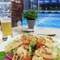 Vegan chunks salad with crispy onion. at Apolo Break  in Torredembarra