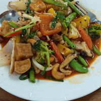 Stir Fried tofu w. Basil at Chada Vegetarian Restaurant in Chiang Mai