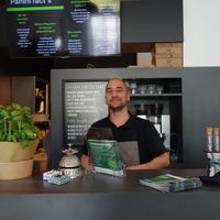 Claudio, the happy and proud owner and chef at Bistro La Cucina Verde in Saarbrucken