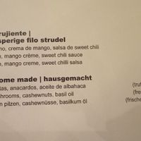 Two vegan mains at Restaurante Anoa Santanyí in Mallorca