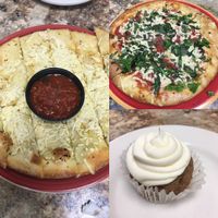 cheesy bread, margherita pizza, carrot cake cupcake  at Vertoris Pizza House in Bradenton