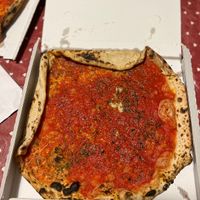 Marinara Pizza at Pizzeria da Michele in Naples