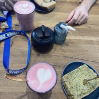 Pink latte, pistachio cake and marble cake  at Laibgenuss in Koblenz