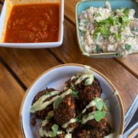 Paar gerechtjes van het Shouq-menu, oa baba ganoush en falafel    at SHOUQ - Zeist in Zeist